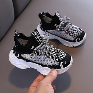 Unisex "Knitting" Infant/Toddler Sneakers